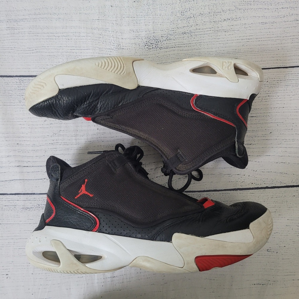 Jordan Kids Shoes DN3687 006 Black Red Air Jordan Size US 8 Youth